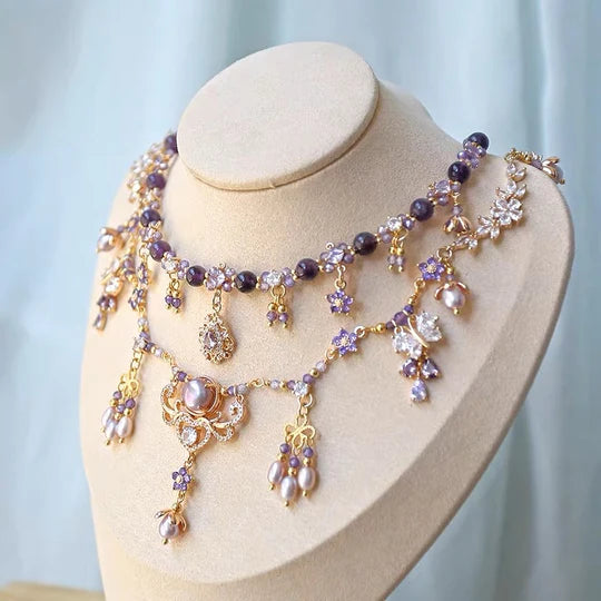 Elevate your Hanfu ensemble with Moon Hanfu&