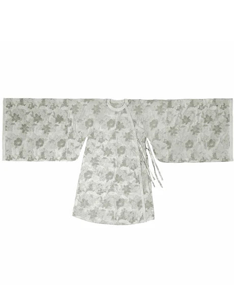 Awaken your style with Dawn Yuan Ling Pao from Moon Hanfu&