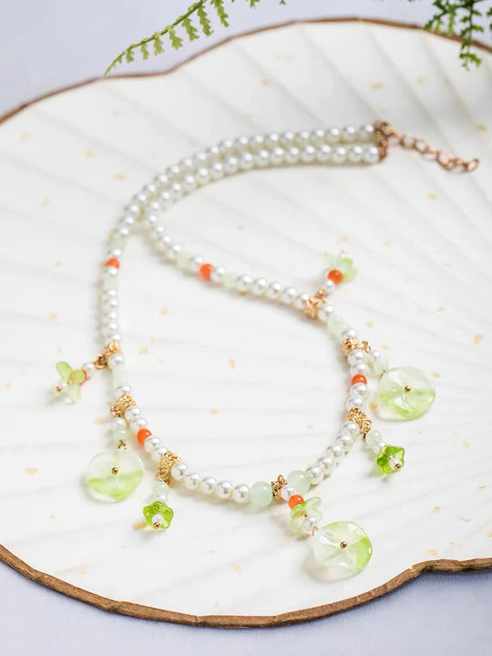 Elevate your Hanfu ensemble with Moon Hanfu&