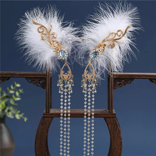 Add a touch of sophistication to your hairstyle with the stylish and fancy Hanfu Hair Clip. This elegant accessory is designed to elevate your Hanfu ensemble, featuring intricate details and a sleek design. With its versatility and timeless charm, the Elegant Hanfu Hair Clip is the perfect addition to complete your look and make a statement of refined elegance.