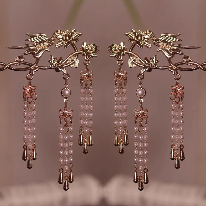 Embrace elegance and tradition. Elevate your style with these exquisite accessories. Perfect for any occasion, Hanfu Hairpins showcase timeless beauty and intricate designs. Enhance your hairstyle and celebrate the charm of Hanfu fashion with Hanfu Hairpins.