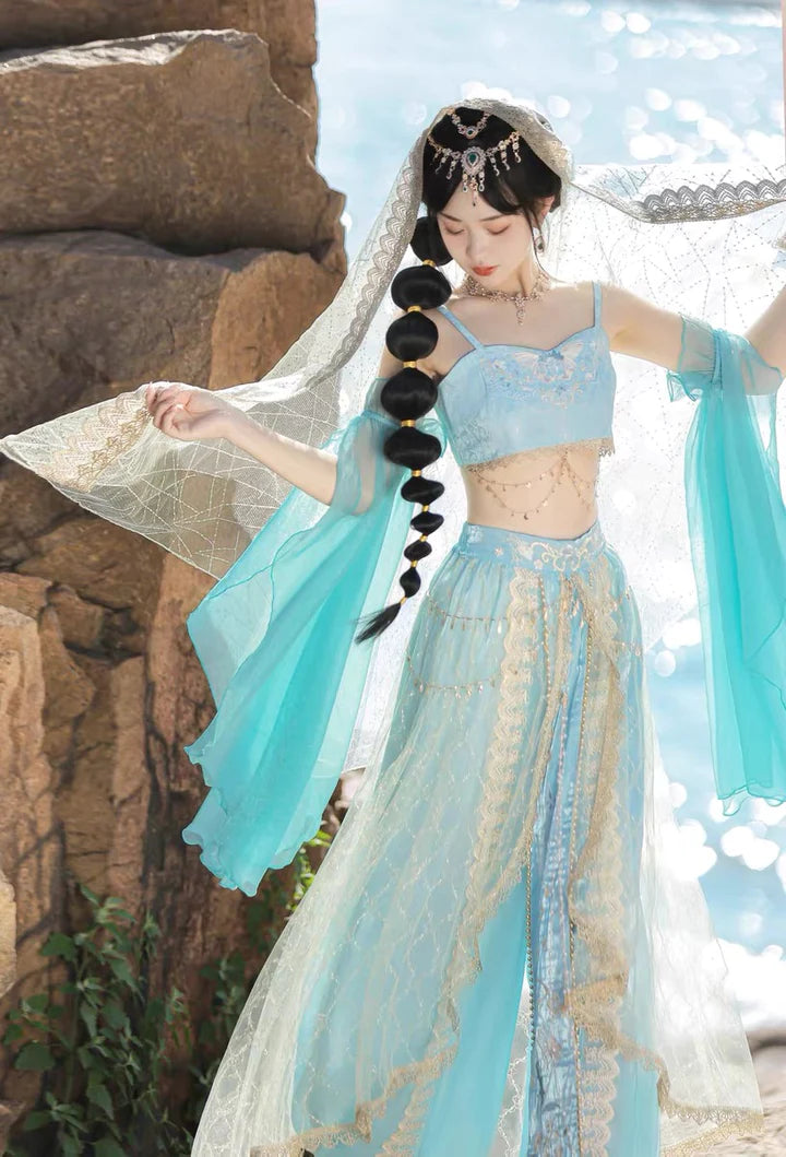 Dive into the timeless elegance of Sealine Dunhuang Hanfu, a mesmerizing fusion of Central Asian, Tibetan, Indian, and Chinese influences exclusively curated by Moon Hanfu. Originating from the northwest Chinese region along the Silk Road, this traditional attire from our Dunhuang Collection reflects the diverse cultural interactions of the area. Embrace a palette of vibrant colors that illustrate the artistic aesthetics and beliefs, connecting you to a rich tapestry of history.