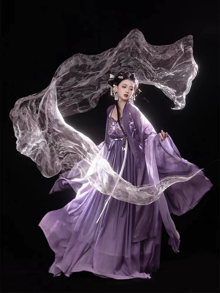 Radiate elegance with Hezi Qun, Zia – a refined blend of tradition and modern allure. Embrace your style with this exquisite ensemble, embodying the essence of timeless grace inspired by the charm of Zia. Make a statement that resonates with sophistication and classic allure, showcasing the unique beauty of Zia in every detail.