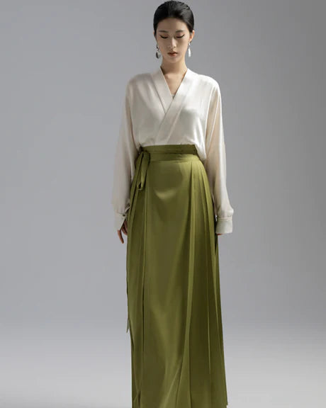 Divine Deborah Modern Hanfu Ensemble - Timeless Elegance Revived. Embrace divine beauty with Deborah, a modern interpretation of enduring grace. Our Modern Hanfu collection invites you to experience the charm of the past with a contemporary touch, creating a harmonious blend of sophistication and tradition