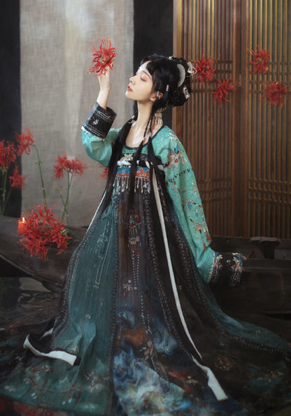 Immerse yourself in warmth and elegance with the Qixiong Ruqun, beautifully embodied in the Xenial Xia ensemble. This captivating attire seamlessly blends tradition with a touch of contemporary charm. Step into the welcoming allure of this outfit, embodying a xenial and timeless style that adds a touch of graciousness to your wardrobe.