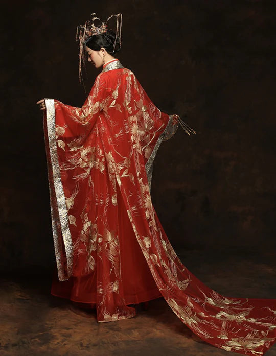 Experience the timeless allure of Moon Hanfu&