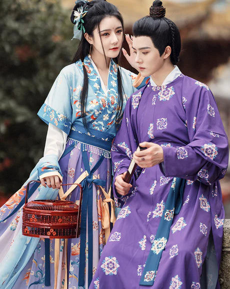 Embrace the empowerment of Hanfu history with Moon Hanfu&