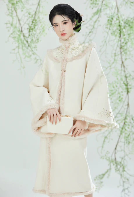 Luminary Libby Modern Hanfu Ensemble - Timeless Elegance Revived. Illuminate your style with Libby, a radiant fusion of modern sophistication and ancient charm. Immerse yourself in the revived elegance of our Modern Hanfu collection, capturing the essence of tradition with a contemporary touch