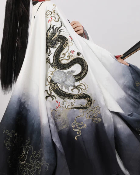 Step into elegance with the Elegant Lucy Jiaoling Ruqun, a sophisticated addition to Moon Hanfu&