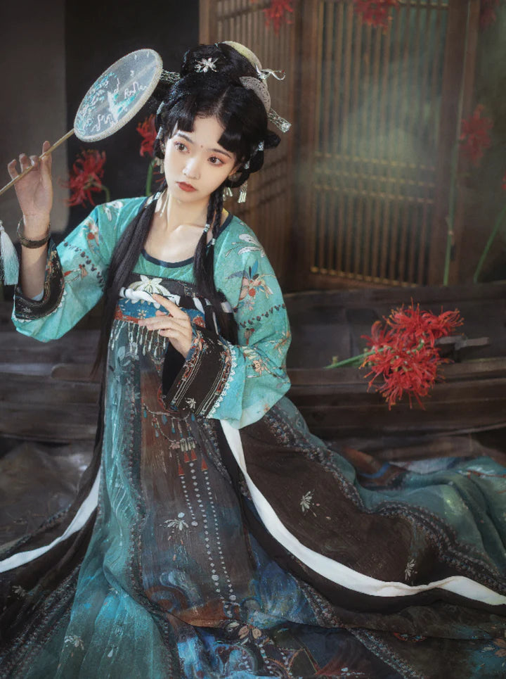 Immerse yourself in warmth and elegance with the Qixiong Ruqun, beautifully embodied in the Xenial Xia ensemble. This captivating attire seamlessly blends tradition with a touch of contemporary charm. Step into the welcoming allure of this outfit, embodying a xenial and timeless style that adds a touch of graciousness to your wardrobe.