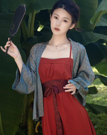 Chic Cora Modern Hanfu Ensemble - Timeless Elegance Revived. Embrace the chic allure of tradition with Cora, a modern interpretation of enduring beauty. Our Modern Hanfu collection invites you to experience the grace of the past with a contemporary touch, creating a harmonious blend of sophistication and tradition