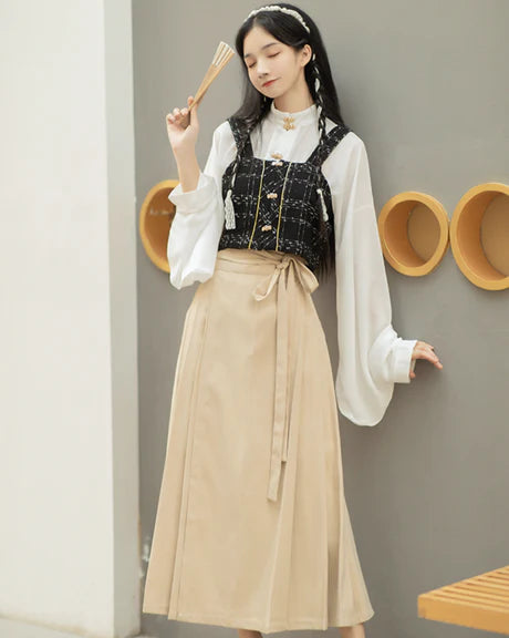 Heavenly Halsey Modern Hanfu Ensemble - Timeless Elegance Revived. Embrace the celestial allure of tradition with Halsey, a modern interpretation of enduring beauty. Our Modern Hanfu collection invites you to experience the grace of the past with a contemporary touch, creating a harmonious blend of sophistication and tradition.