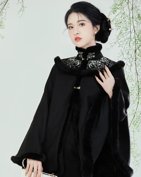 Luminary Libby Modern Hanfu Ensemble - Timeless Elegance Revived. Illuminate your style with Libby, a radiant fusion of modern sophistication and ancient charm. Immerse yourself in the revived elegance of our Modern Hanfu collection, capturing the essence of tradition with a contemporary touch