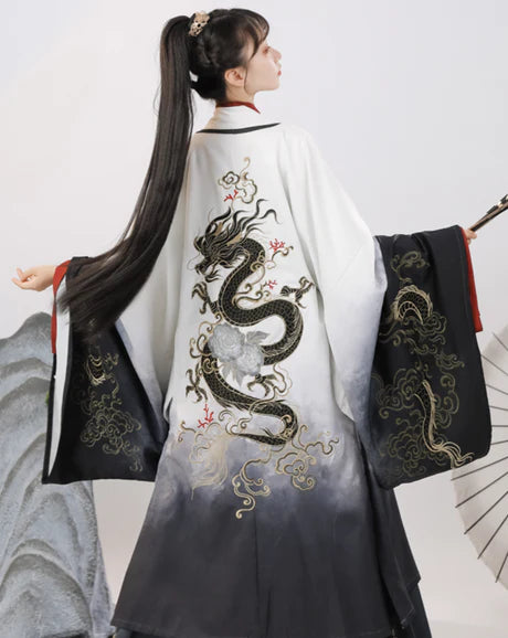 Step into elegance with the Elegant Lucy Jiaoling Ruqun, a sophisticated addition to Moon Hanfu&