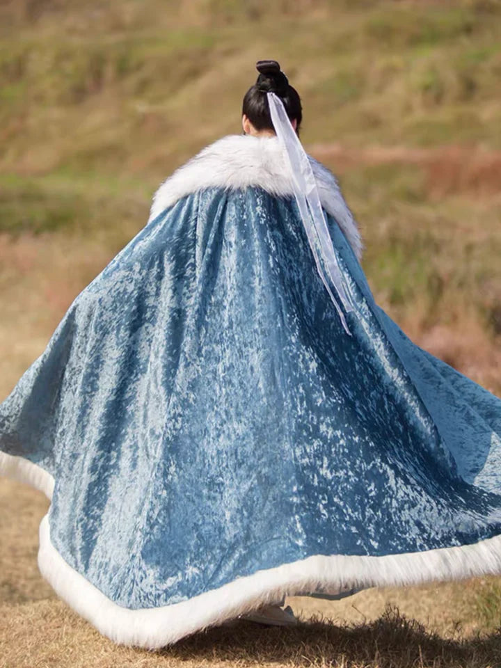 Chinese Hanfu Capes, Meredith