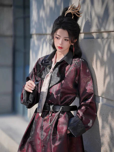 Embark on a journey of courage and style with Brave Yuan Ling Pao from Moon Hanfu&