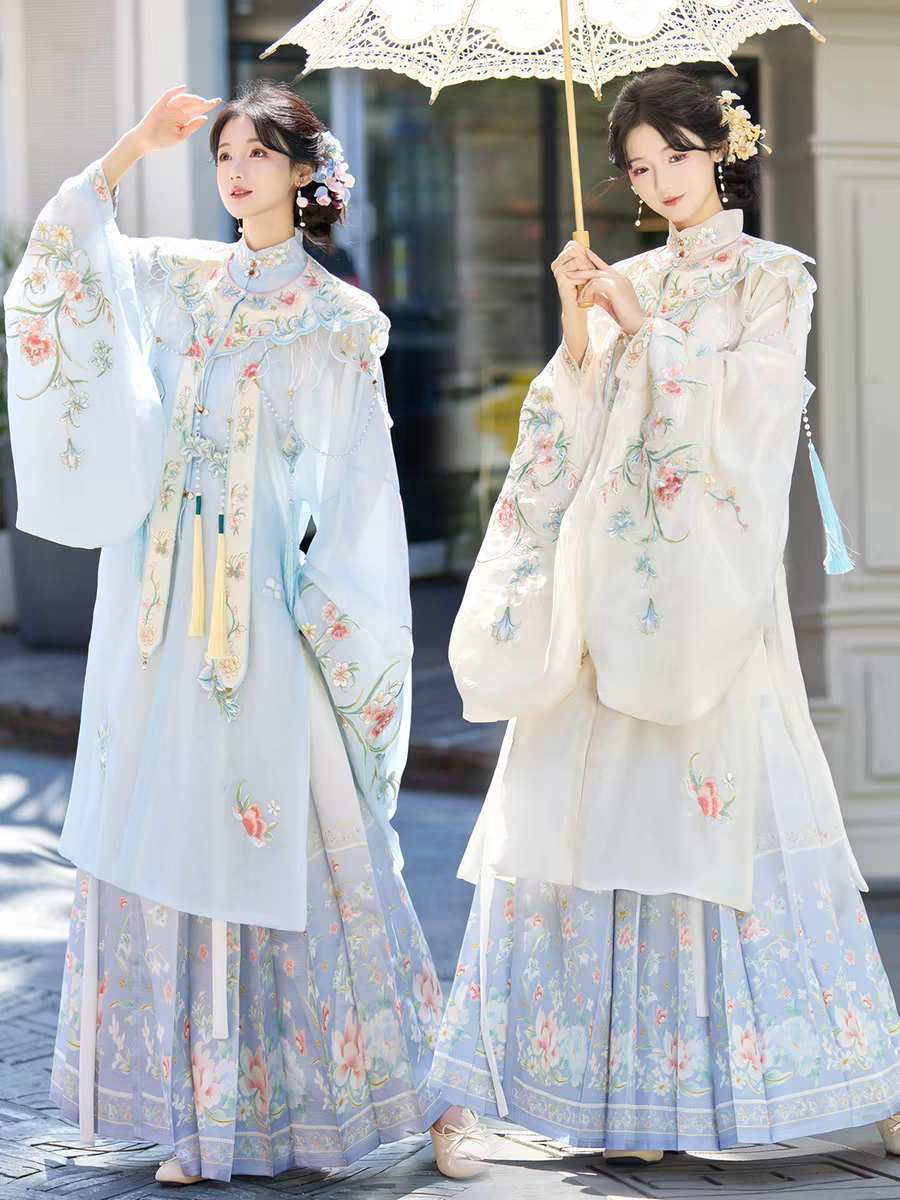 Blooming Spring Embroidered Hanfu Set