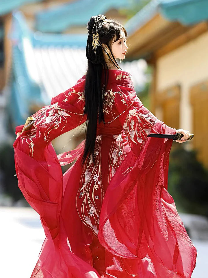 Experience the essence of heavenly beauty with the Qiyao Ruqun from Moon Hanfu&