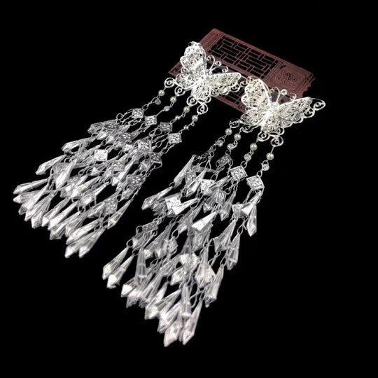 Silvery Hanfu Hair Clips - Enhance your hairstyle with a touch of sophistication and shine using these beautiful silvery Hanfu hair clips, inspired by traditional Chinese aesthetics.