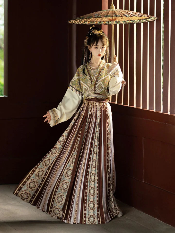 Elevate your style with Moon Hanfu&