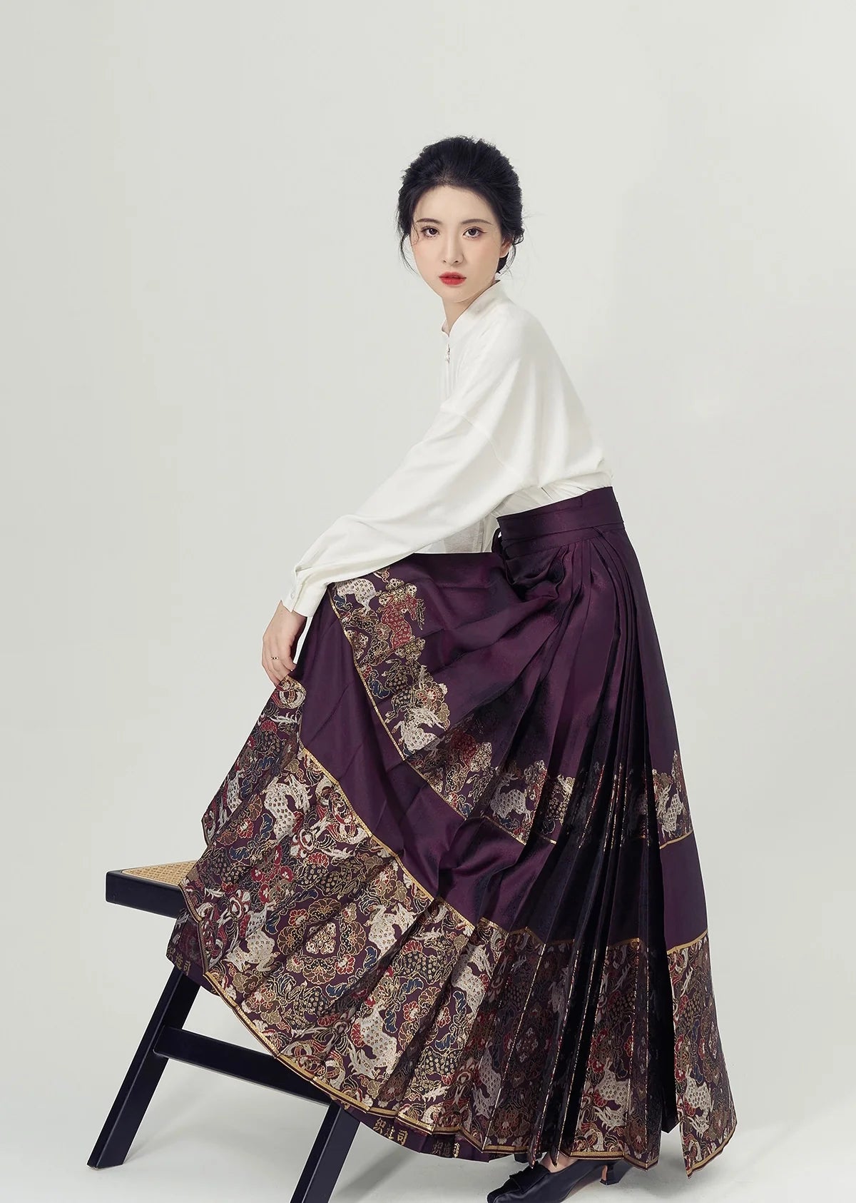 Elevate your style with Moon Hanfu&