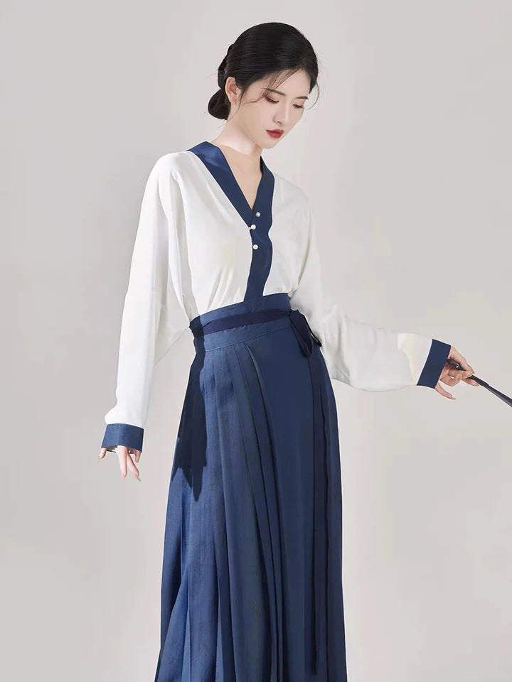 Elevate your style with Moon Hanfu&