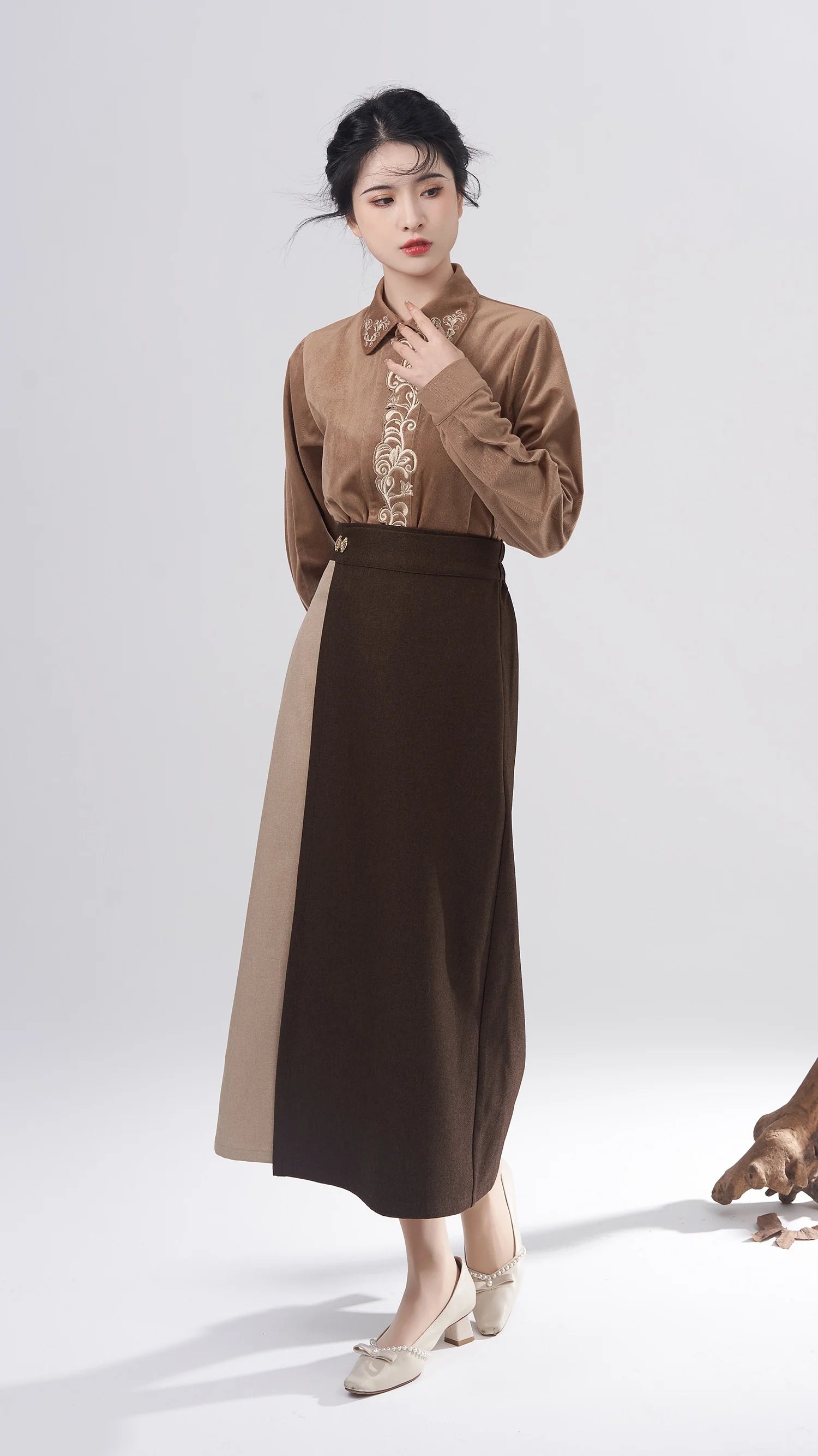 Embrace modern grace with our Modern Hanfu, Eliza—an enchanting blend of tradition and contemporary allure. This captivating ensemble pays homage to cultural heritage while embodying the chic sophistication of the modern era. Elevate your style with the Eliza Modern Hanfu, making a statement that seamlessly blends the richness of the past with the elegance of today for a uniquely refined look.