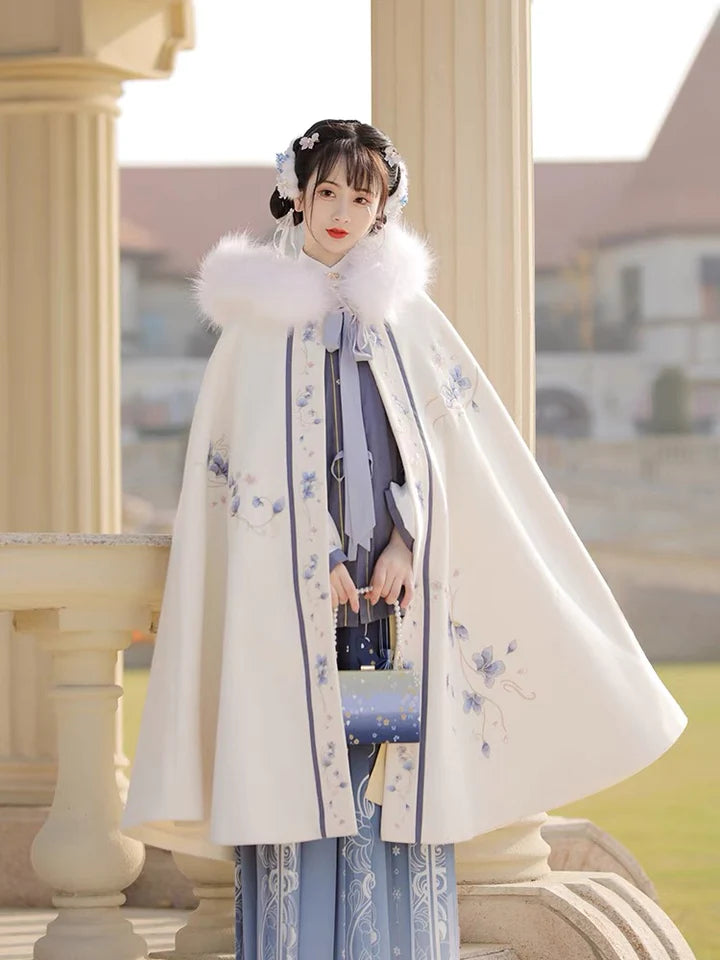 Immerse yourself in the enchantment of Ellarina Hanfu Capes, seamlessly fusing traditional Chinese allure with modern elegance. Explore our carefully curated collection at Moon Hanfu for a captivating and timeless wardrobe addition.