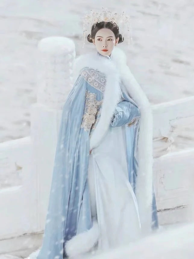 Experience the ethereal beauty of Elsa Hanfu Capes, blending traditional Chinese craftsmanship with a touch of enchantment. Explore our curated collection at Moon Hanfu for a graceful and timeless addition to your wardrobe.