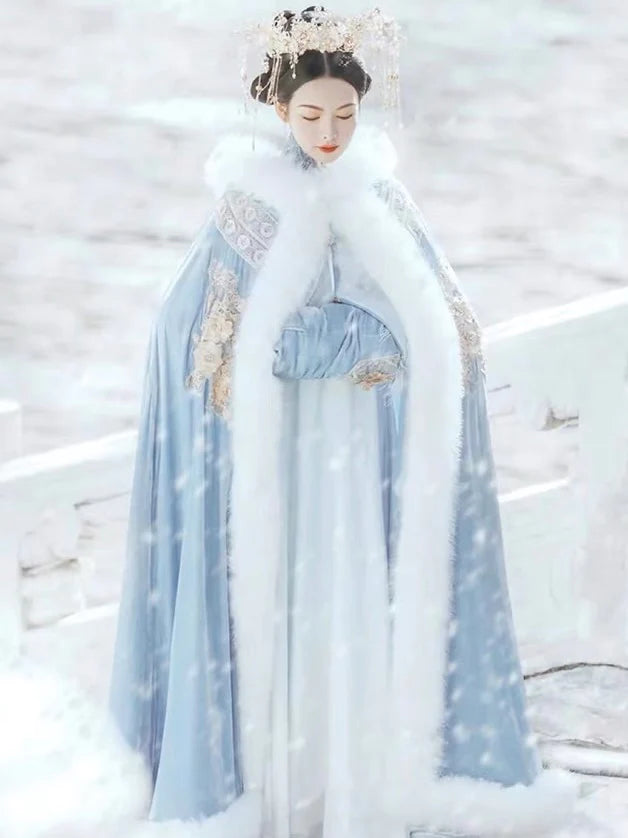 Experience the ethereal beauty of Elsa Hanfu Capes, blending traditional Chinese craftsmanship with a touch of enchantment. Explore our curated collection at Moon Hanfu for a graceful and timeless addition to your wardrobe.