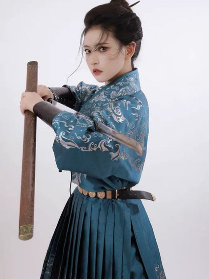 Radiate with brilliance in Shine Ming Style, a modern interpretation of traditional Ming aesthetics from Moon Hanfu&