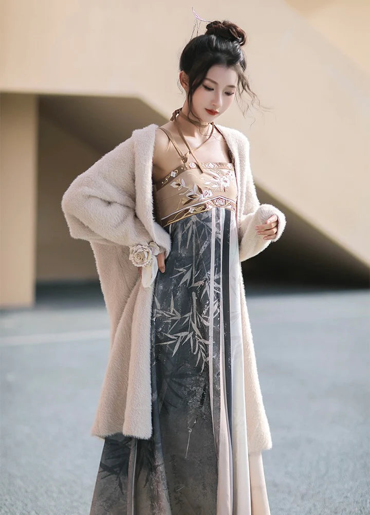 Modern Hanfu, Dracaena