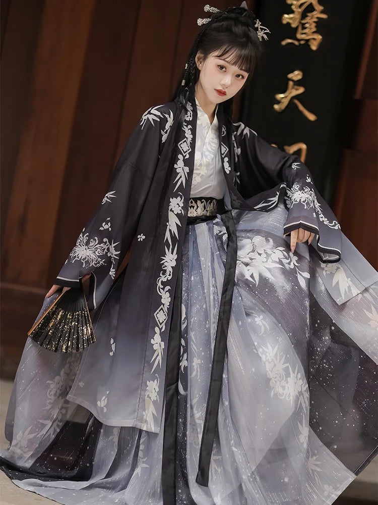 Step into timeless elegance with Stella Jiaoling Ruqun, a captivating blend of tradition and contemporary allure inspired by the Wei Jin Dynasty. Immerse yourself in the distinctive style of cross-collared and wide-sleeved garments, echoing the iconic Jin Ru 晋襦 and Za Ju 杂裾 fashion trends. Elevate your connection to Chinese tradition through Moon Hanfu&