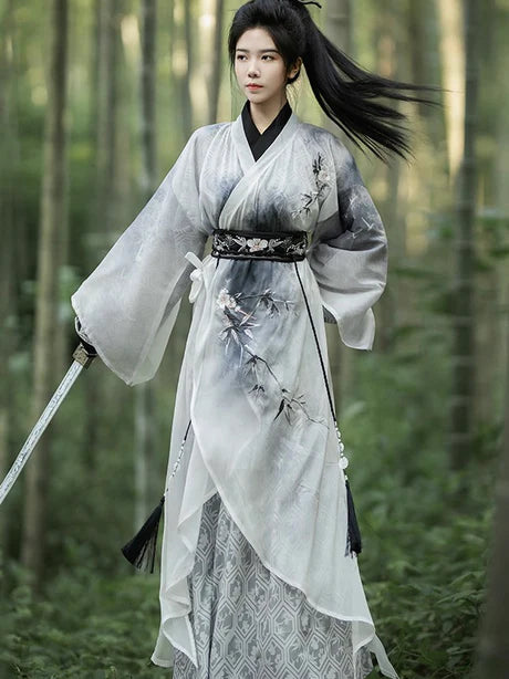 Step into empowerment with Zhi Ju Warrior Hanfu from Moon Hanfu&