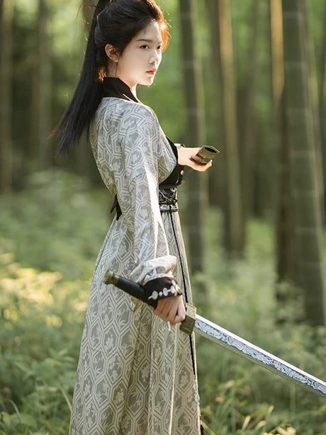 Step into empowerment with Zhi Ju Warrior Hanfu from Moon Hanfu&