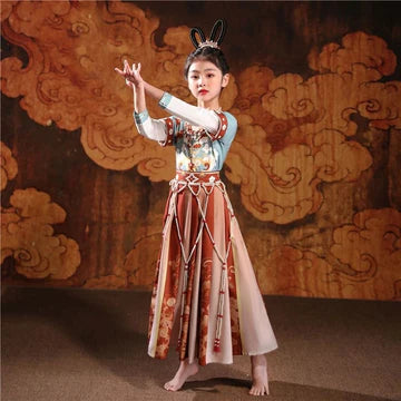 Step into the whimsical world of Ancient China with Whimsical Kaia Kids Hanfu – a collection that transcends clothing to foster cultural connection, imaginative play, and creative expression for your little ones.