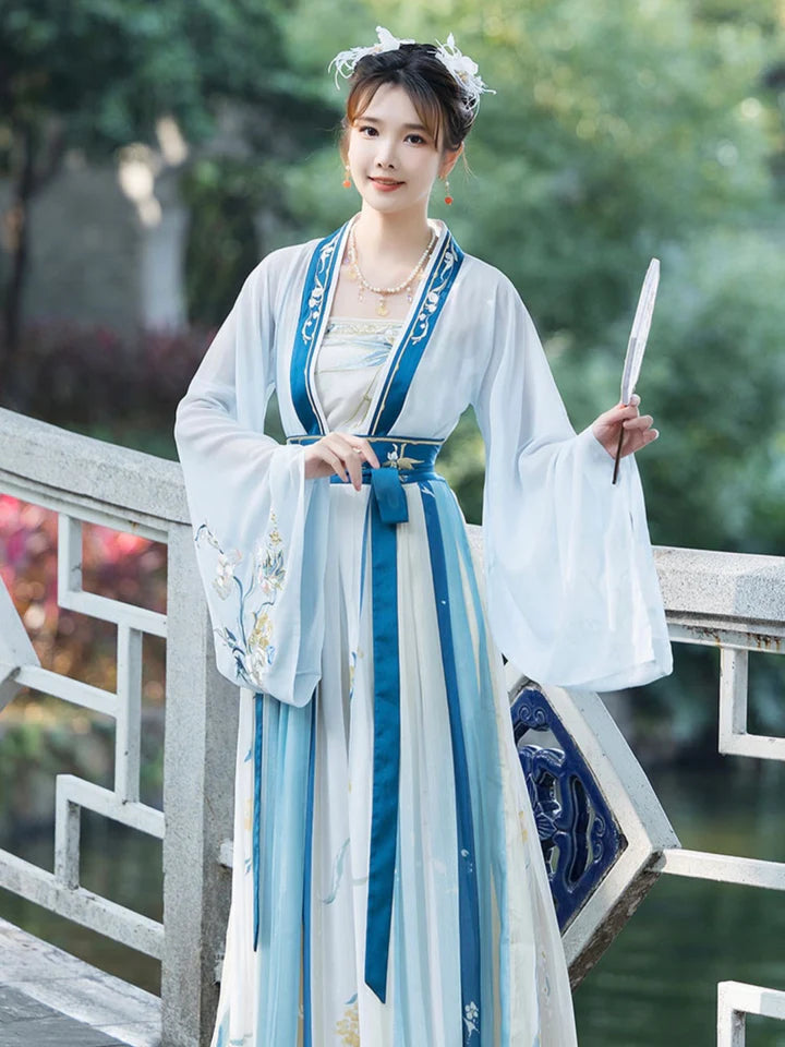 Step into serenity with the Sarah Qiyao Ruqun from Moon Hanfu&