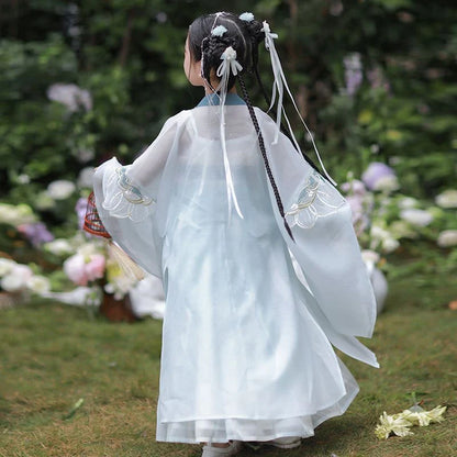 Step into the whimsical world of Ancient China with Whimsical Nara Kids Hanfu – a collection that transcends clothing to foster cultural connection, imaginative play, and creative expression for your little ones.