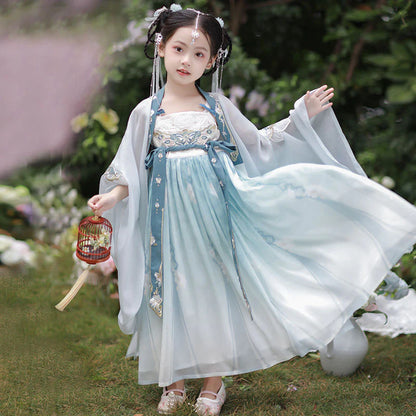 Step into the whimsical world of Ancient China with Whimsical Nara Kids Hanfu – a collection that transcends clothing to foster cultural connection, imaginative play, and creative expression for your little ones.