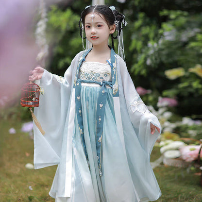 Step into the whimsical world of Ancient China with Whimsical Nara Kids Hanfu – a collection that transcends clothing to foster cultural connection, imaginative play, and creative expression for your little ones.