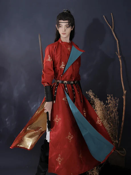 Define your style journey with Chen Yuan Ling Pao from Moon Hanfu&