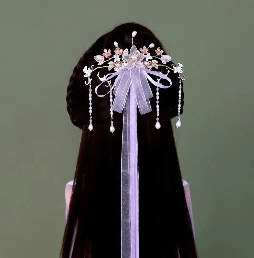 Romantic Curve Hairpin - Enhance your style with this captivating Traditional Chinese Style hair accessory. Perfect for hanfu, cheongsam, qipao, and modern dresses, let this hairpin create beautiful curves in your hairstyle and evoke a sense of romance.