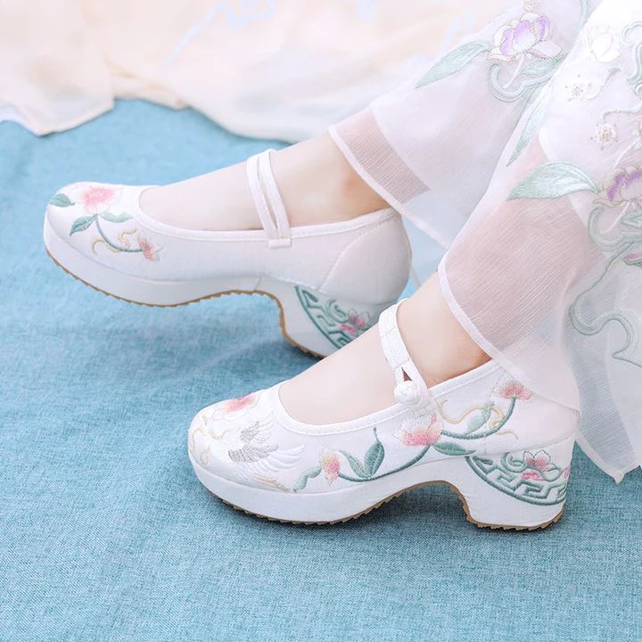 Step into elegance with Moon Hanfu&