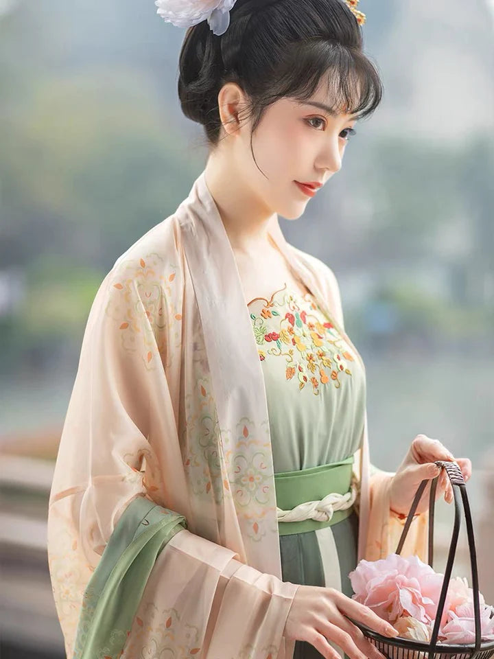 Step into elegance with the Qiyao Ruqun, a radiant ensemble inspired by the charm of clover. This captivating outfit combines tradition with a modern flair, allowing you to embrace a timeless allure reminiscent of nature&