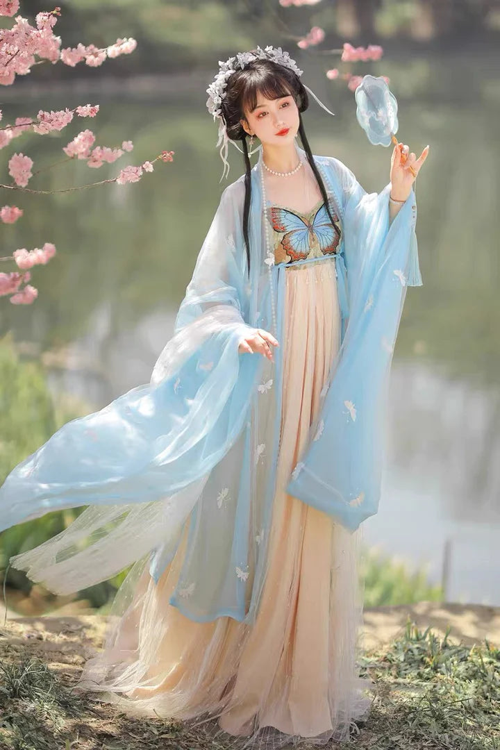 Immerse yourself in the allure of the Hezi Qun, beautifully captured in the Captivating Kiera ensemble. This captivating attire seamlessly blends tradition with a touch of contemporary charm. Step into the enchanting allure of this outfit, embodying a captivating and timeless style that adds a touch of intrigue to your wardrobe.