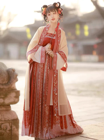 Mandarin Muse Qiyao Ruqun Ensemble - Song Dynasty Style. Unveil the allure of Mandarin, perfect for themed events or infusing your wardrobe with citrus-inspired elegance