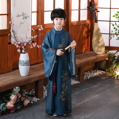 Step into charming elegance with Charming Aiden Kids Hanfu – a collection that transcends clothing to foster cultural connection, imaginative play, and creative expression for your little ones.