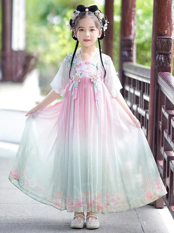 Step into celestial elegance with Celestial Stella Kids Hanfu – a collection that transcends clothing to foster cultural connection, imaginative play, and creative expression for your little ones.