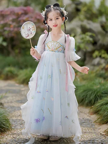 Step into enchanting elegance with Enchanting Xenia Kids Hanfu – a collection that transcends clothing to foster cultural connection, imaginative play, and creative expression for your little ones.