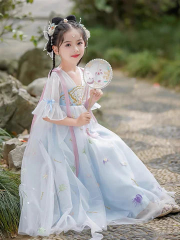 Step into enchanting elegance with Enchanting Xenia Kids Hanfu – a collection that transcends clothing to foster cultural connection, imaginative play, and creative expression for your little ones.